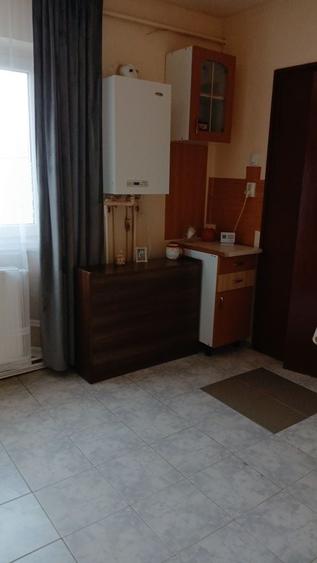Apartament cu 2 camere decomandat în Drumul Carului
