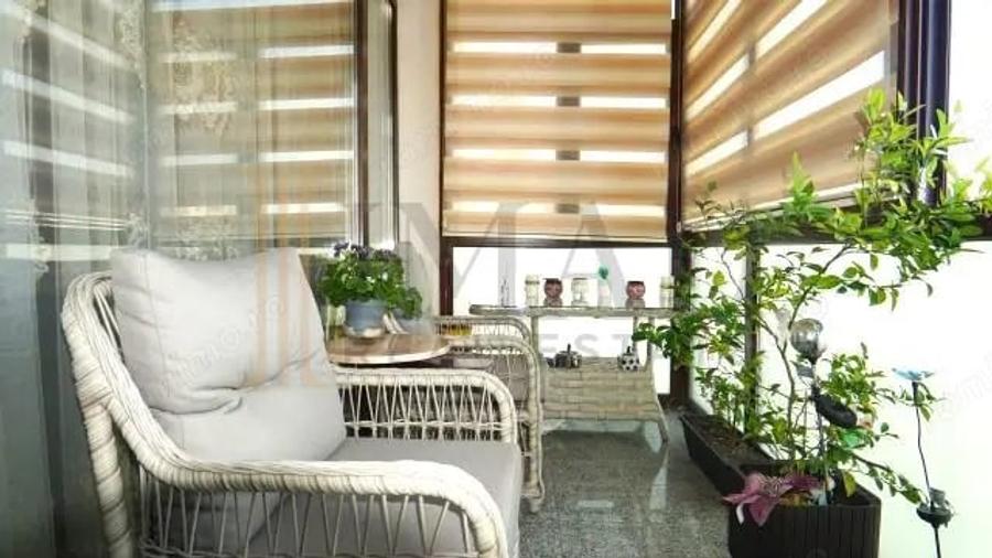 Apartament cu 3 camere în Periferie