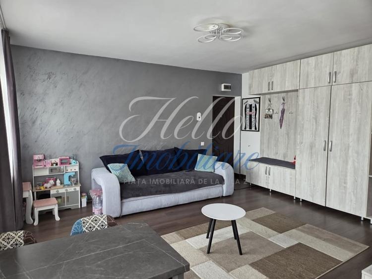 Apartament cu 2 camere semidecomandat în Florești