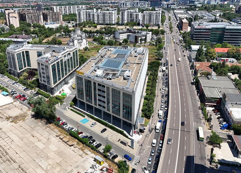 Birou, de 35,500 mp, în Barbu Văcărescu