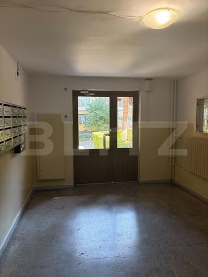 Apartament cu 2 camere semidecomandat, mobilat în Mănăștur