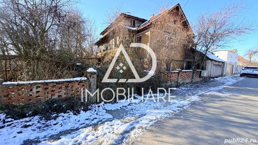Casă cu 6 camere cu Teren 365 Mp în Bâlteni