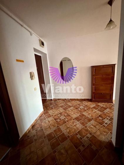 Apartament cu 2 camere decomandat, mobilat în Ștrand