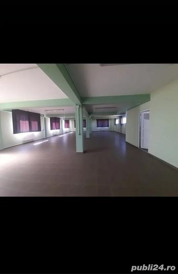 Spațiu comercial, de 158 mp, în Plopeni