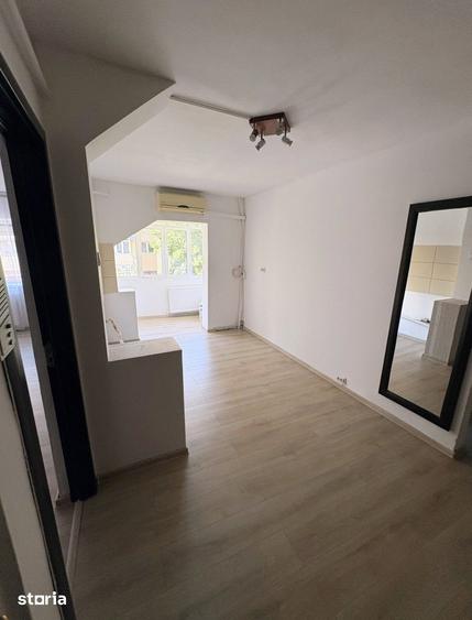 Apartament cu 2 camere în Calea București