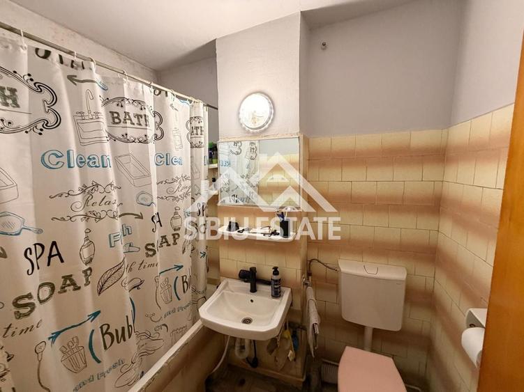 Apartament cu 2 camere în Mihai Viteazul