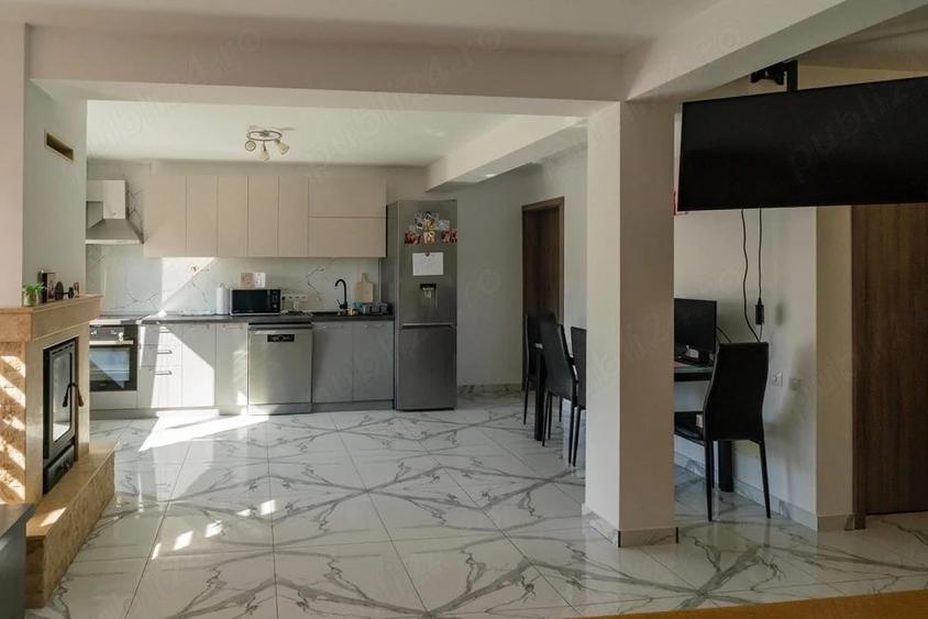 Casă cu Teren 600 Mp în Borhanci