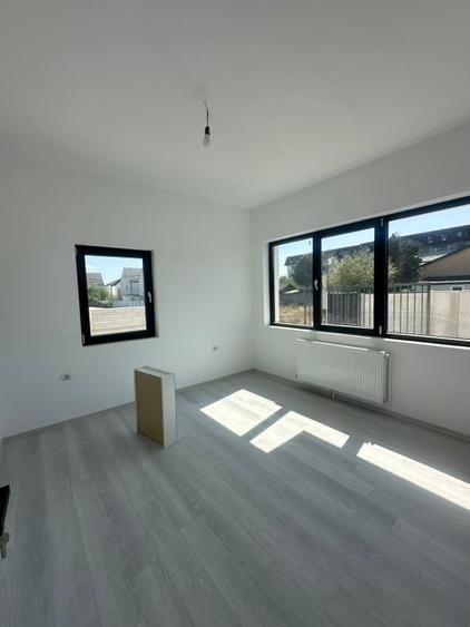 Duplex cu 5 camere cu Teren 200 Mp în Bragadiru