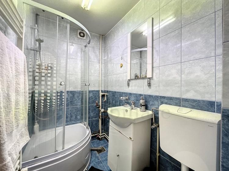 Apartament cu 2 camere semidecomandat, mobilat în Central