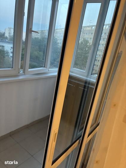 Apartament cu 2 camere decomandat în Titan
