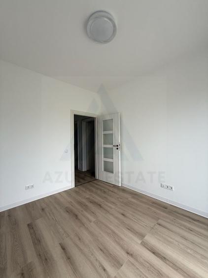 Apartament cu 3 camere decomandat, mobilat în Șelimbăr