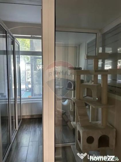 Spațiu comercial, de 123 mp, în Central