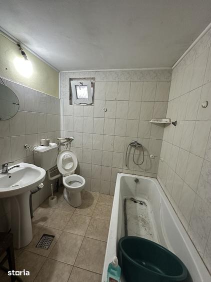 Casă cu 3 camere cu Teren 283 Mp în Malu Roșu