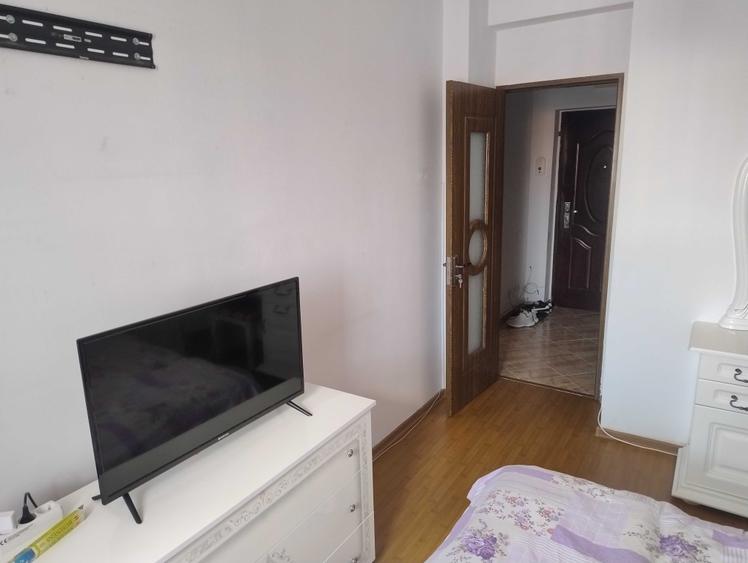 Apartament cu 2 camere semidecomandat în Exterior Vest