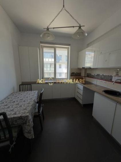 Apartament cu 2 camere decomandat, mobilat în Dobroești