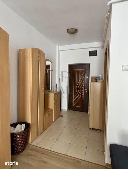 Apartament cu 2 camere semidecomandat în Fratelia
