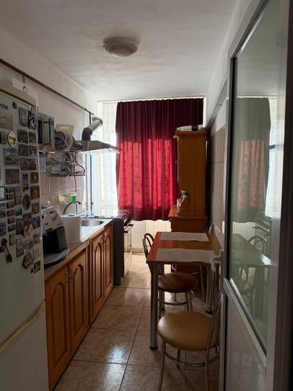 Apartament cu 2 camere decomandat în Exterior Vest