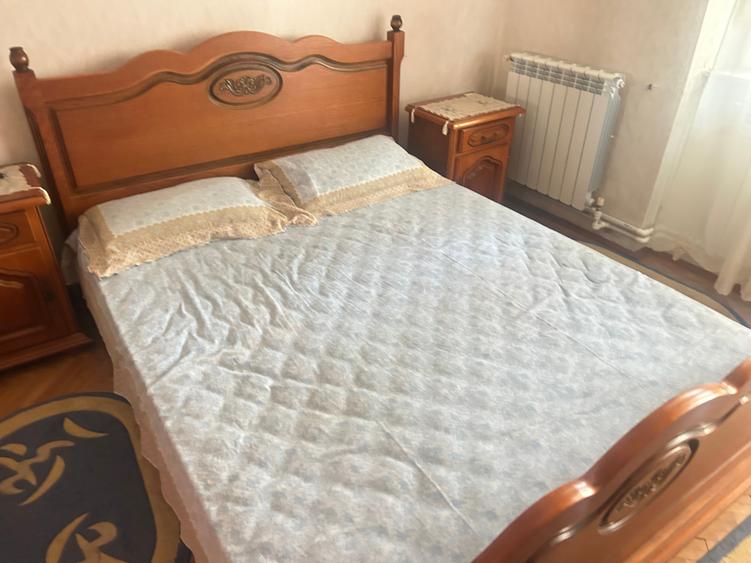 Apartament cu 3 camere decomandat în Faleza Nord