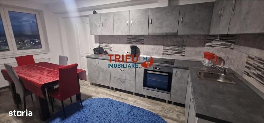 Apartament cu 4 camere decomandat în Central