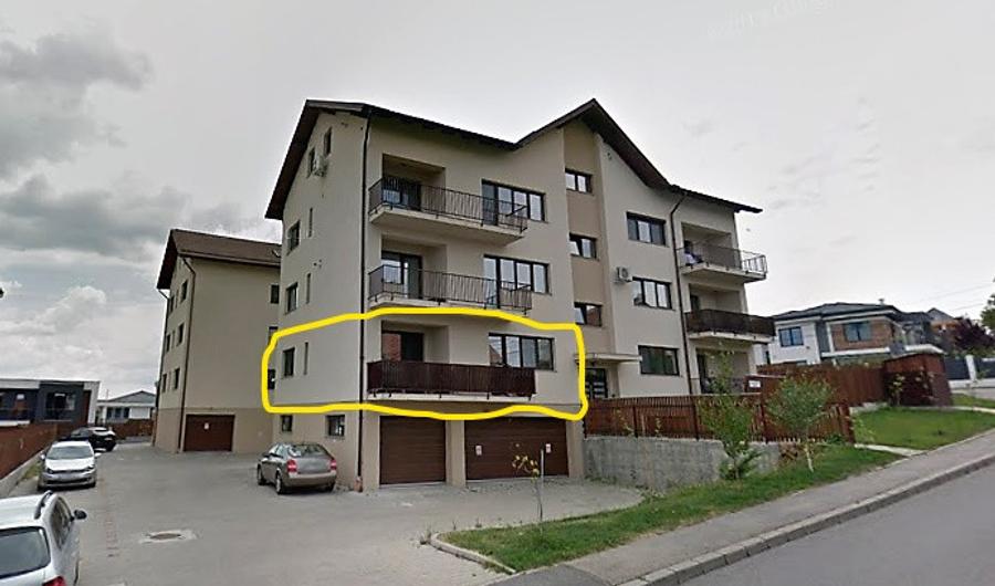 Apartament cu 4 camere semidecomandat, mobilat în Europa
