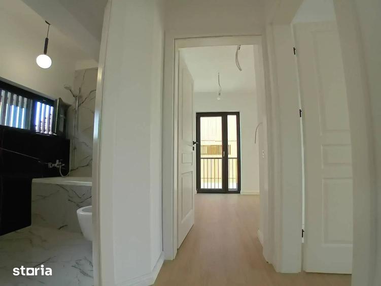 Casă cu 5 camere cu Teren 175 Mp în Străulești