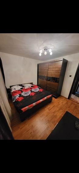 Apartament cu 3 camere decomandat în Ultracentral