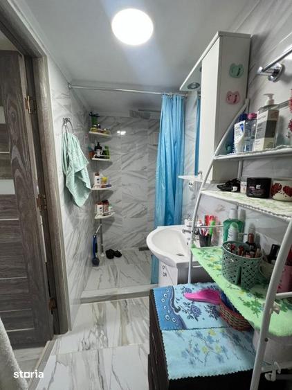 Casă cu 2 camere cu Teren 468 Mp în Central