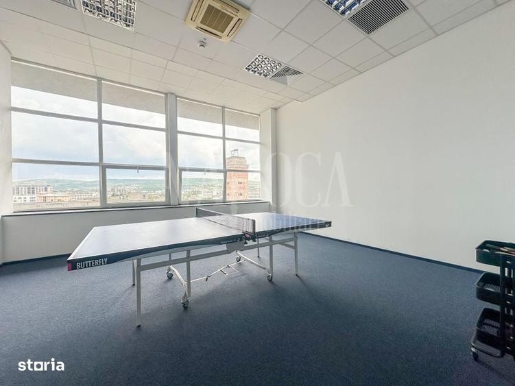 Spațiu comercial, de 1,100 mp, în Mărăști