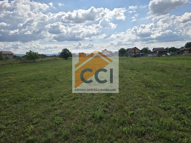 Teren Construcții intravilan de 500 mp, în Sud-Est