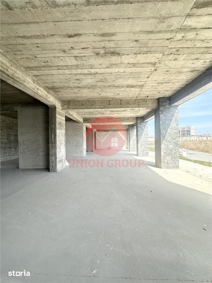 Spațiu comercial, de 250 mp, în Nord