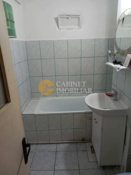 Apartament cu 3 camere decomandat, mobilat în Dancu