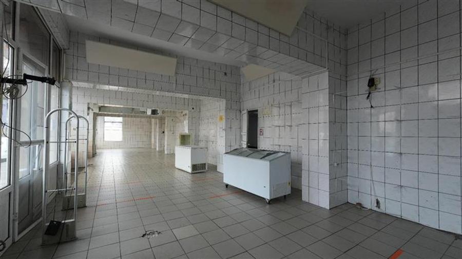Spațiu comercial, de 232.5 mp, în Central