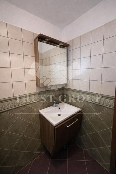 Casă individuală cu 5 camere cu Canalizare în Herăstrău