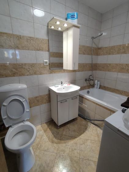 Apartament cu 2 camere semidecomandat în Florești