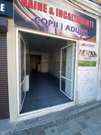 Spațiu comercial, de 60 mp, în Central