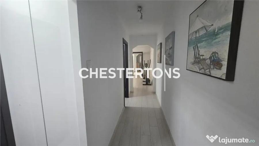 Apartament cu 3 camere decomandat în Gorjului