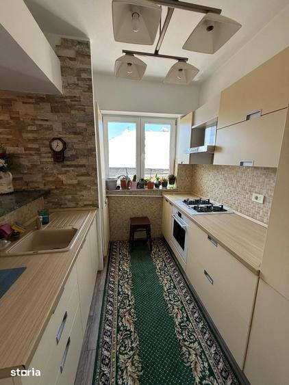 Apartament cu 4 camere decomandat în Ultracentral