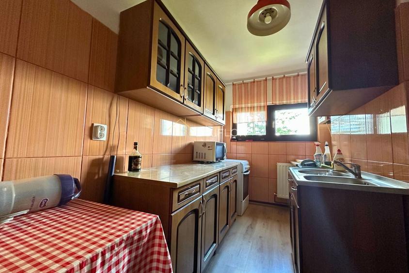 Apartament cu 3 camere | Aleea Cornișa | 450 € - 4