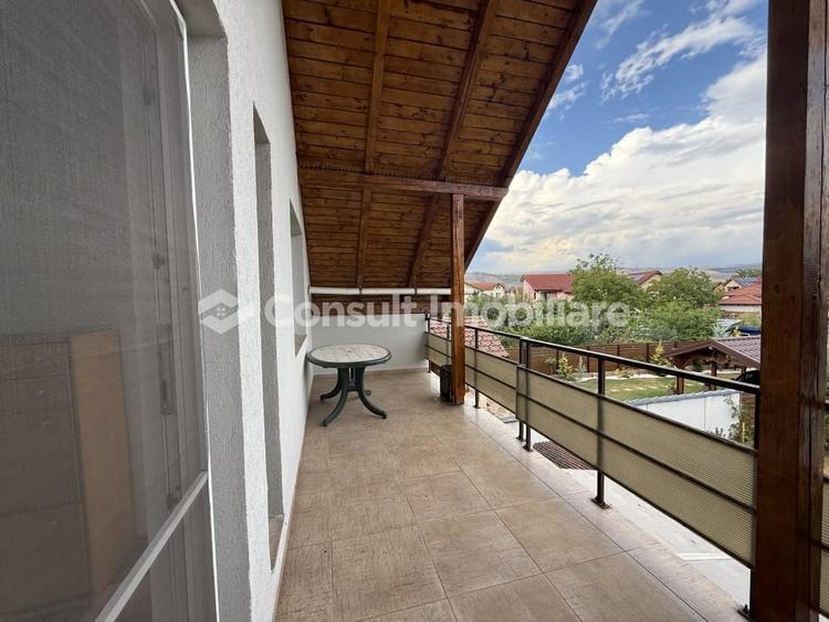 Apartament cu 4 camere semidecomandat, mobilat în Someșeni