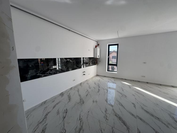 Apartament cu 2 camere decomandat în Giroc