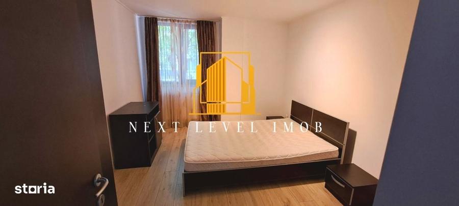 Apartament cu 3 camere în Calea București
