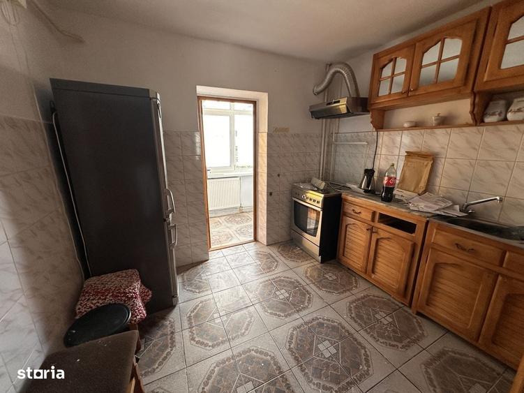 Apartament 2 camere 54 mp, decomandat, et. 3 - 1