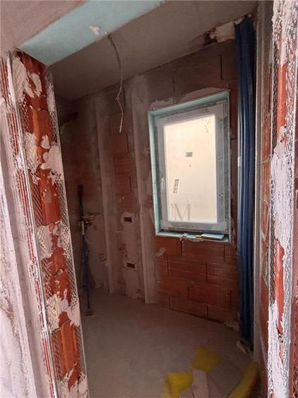 Duplex cu 4 camere cu Canalizare în Moșnița Nouă