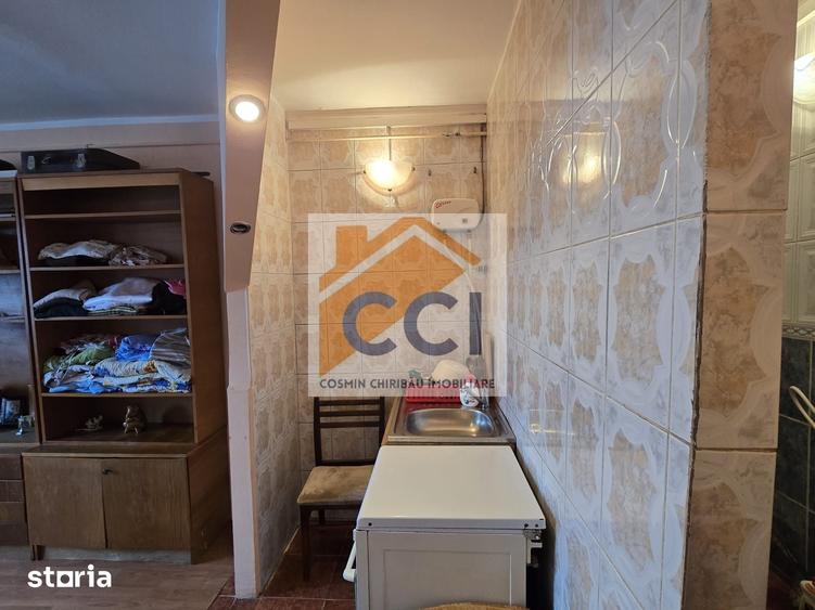 Garsonieră în Cornișa