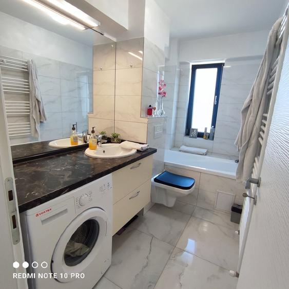 Apartament cu 2 camere semidecomandat în Exterior Vest