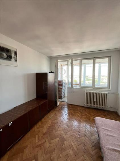 Apartament cu 2 camere semidecomandat în Cetății