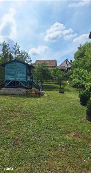 Casă cu 4 camere cu Teren 1350 Mp în Răhău