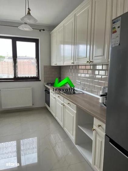 Apartament cu 3 camere decomandat în Șura Mare