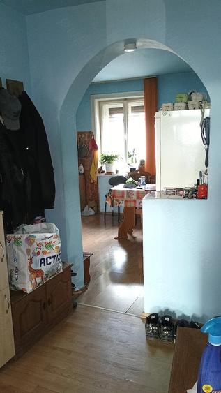 Apartament cu doua camere decomandat - 1