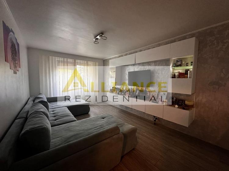 Apartament cu 3 camere decomandat, mobilat în Apărătorii Patriei